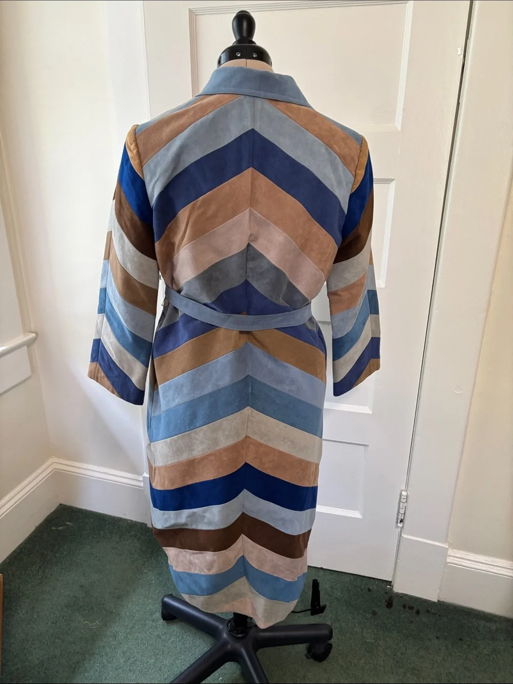 Ultrasuede Coat Faux Suede 90s Glam with Belt EUC Size Small